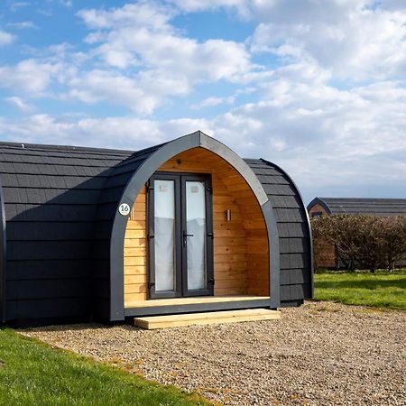 Camping Pods Hedley Wood Holiday Park Bridgerule 외부 사진