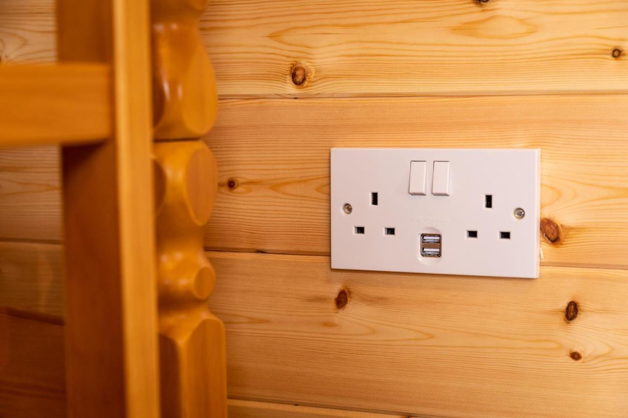 Camping Pods Hedley Wood Holiday Park Bridgerule 외부 사진